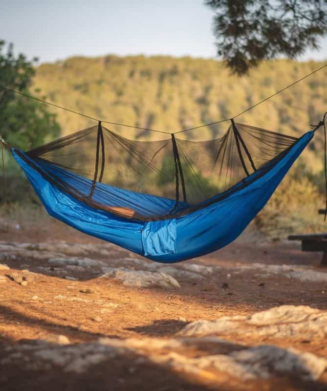ערסל יחיד אולטראלייט עם כילה Outdoor